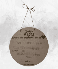 Bola personaliza maestra con la letra propia