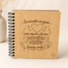 Libro de scrapbook para profes y maestros con portada personalizada de ejemplo